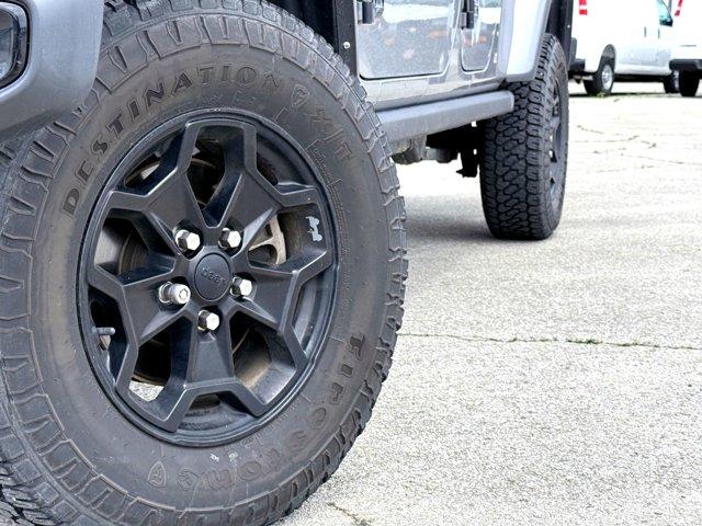 used 2021 Jeep Gladiator car, priced at $28,915