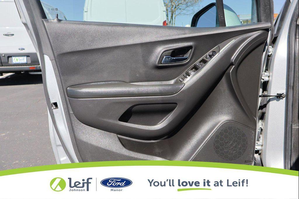 used 2022 Chevrolet Trax car, priced at $15,997