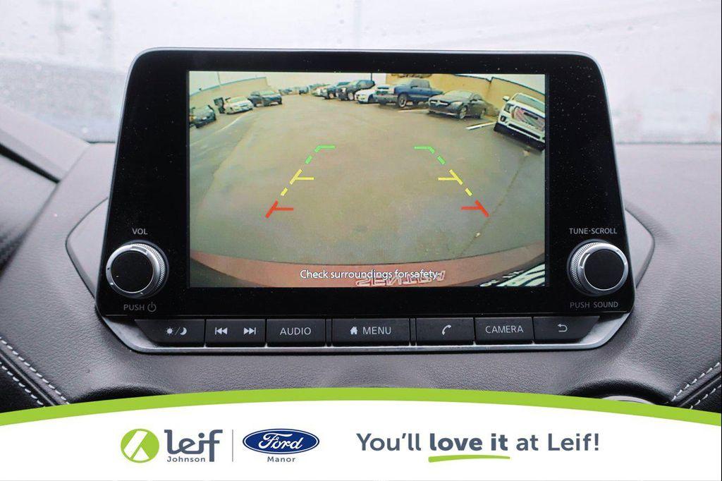 used 2024 Nissan Sentra car, priced at $21,556