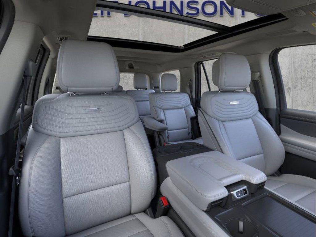 new 2026 Ford Expedition car, priced at $100,905