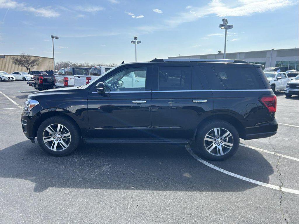 used 2024 Ford Expedition car