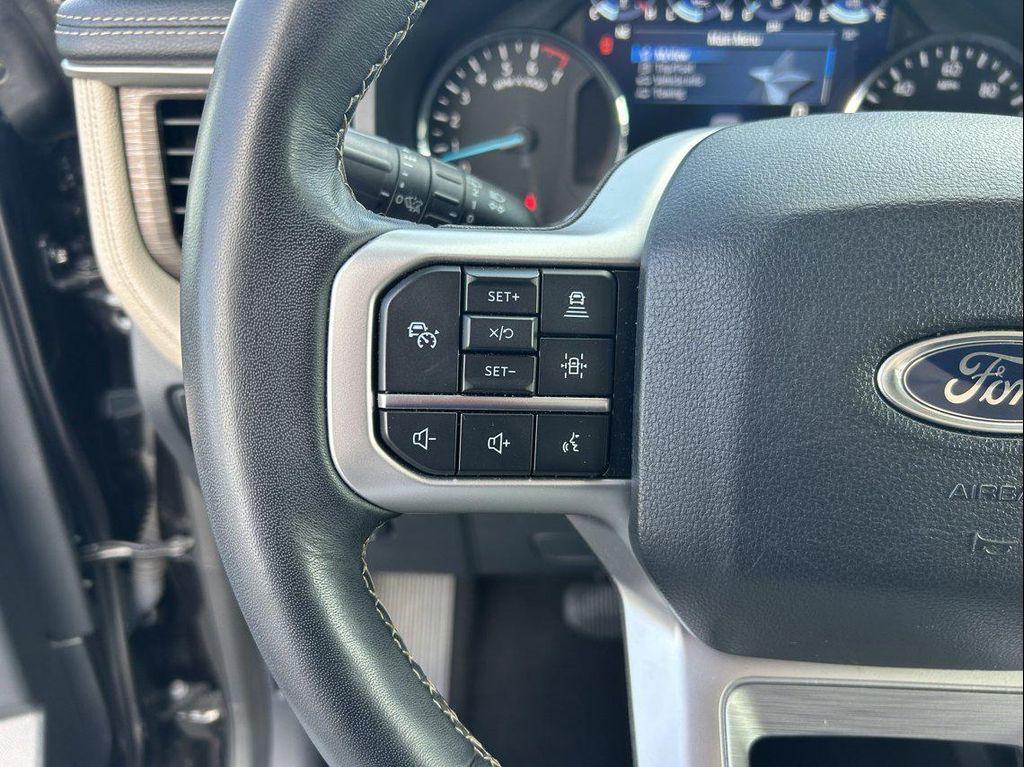 used 2024 Ford Expedition car