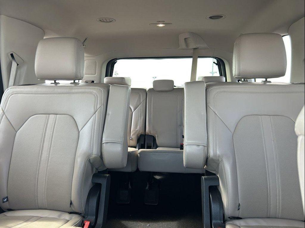 used 2024 Ford Expedition car