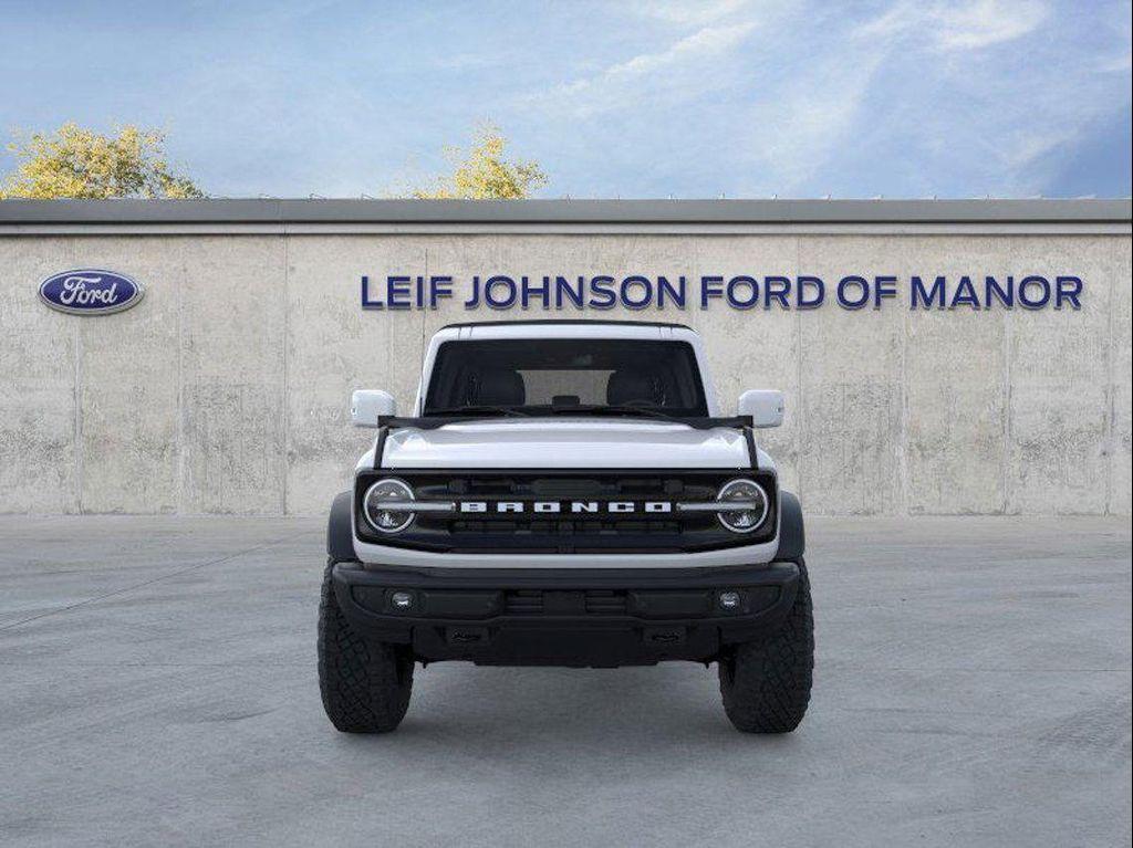 new 2025 Ford Bronco car, priced at $59,124