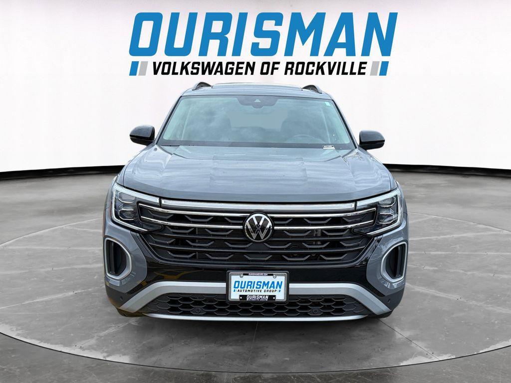 used 2025 Volkswagen Atlas car, priced at $41,000