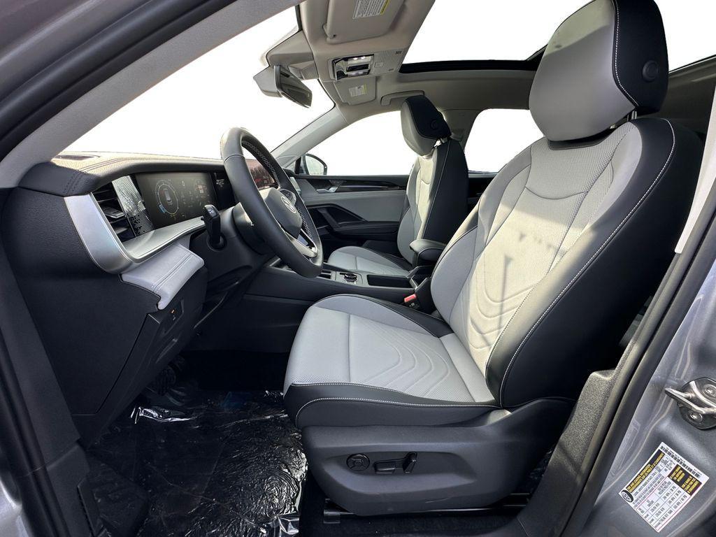 new 2026 Volkswagen Tiguan car, priced at $35,443