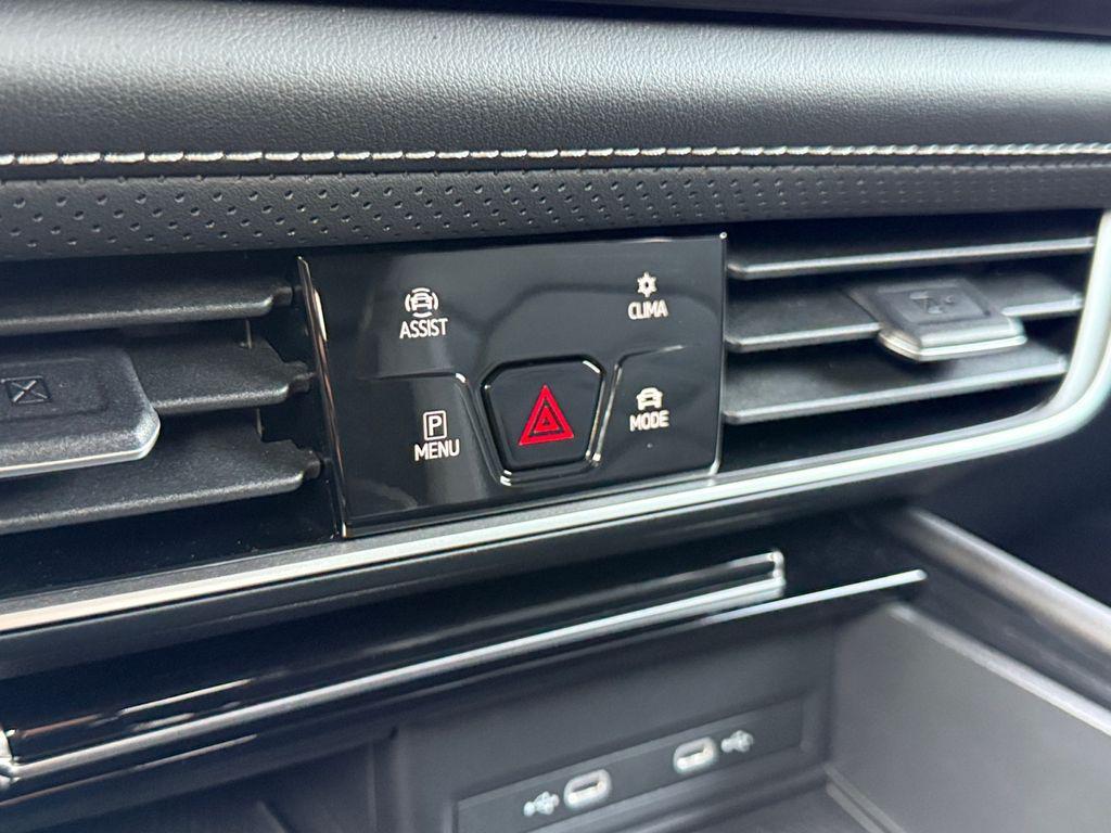 used 2025 Volkswagen Atlas car, priced at $35,000