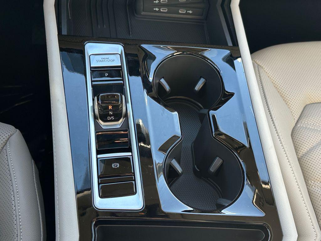 new 2026 Volkswagen Atlas car, priced at $47,189