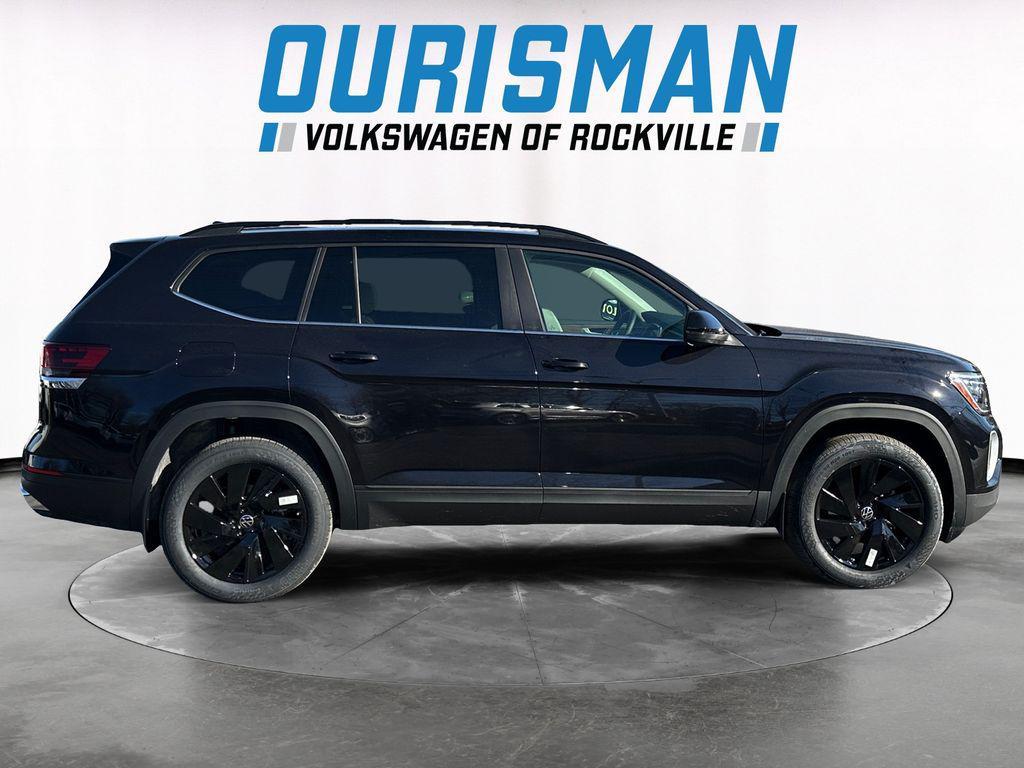 new 2026 Volkswagen Atlas car, priced at $47,189