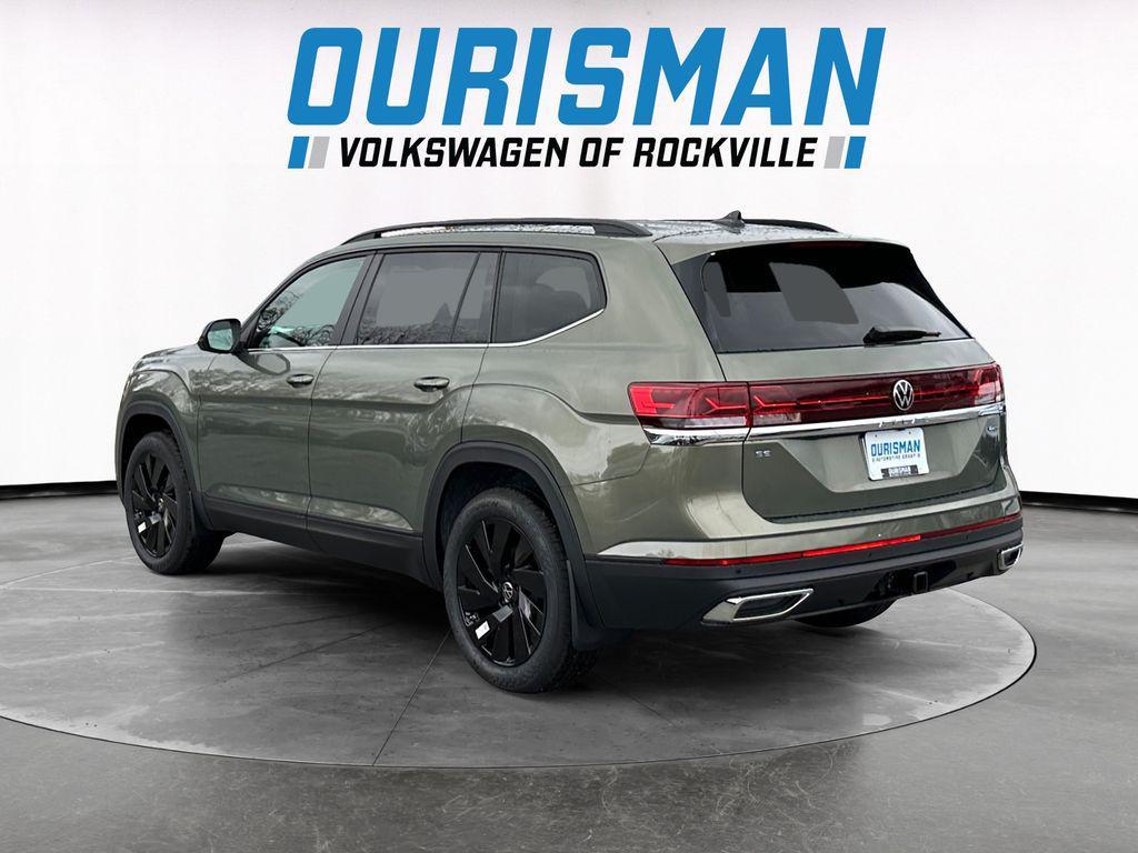 new 2026 Volkswagen Atlas car, priced at $45,018