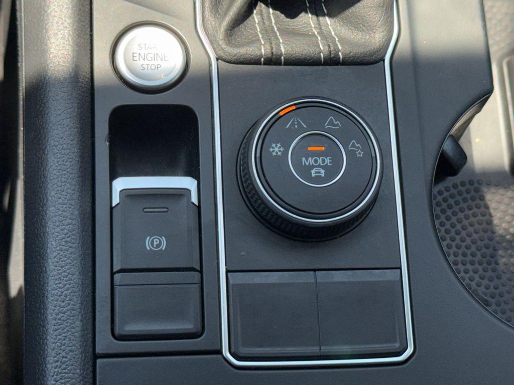 used 2023 Volkswagen Atlas car, priced at $25,550