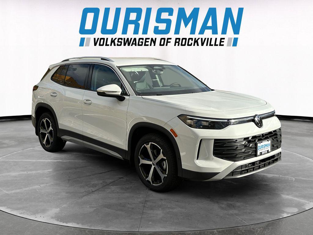 new 2025 Volkswagen Tiguan car, priced at $29,823