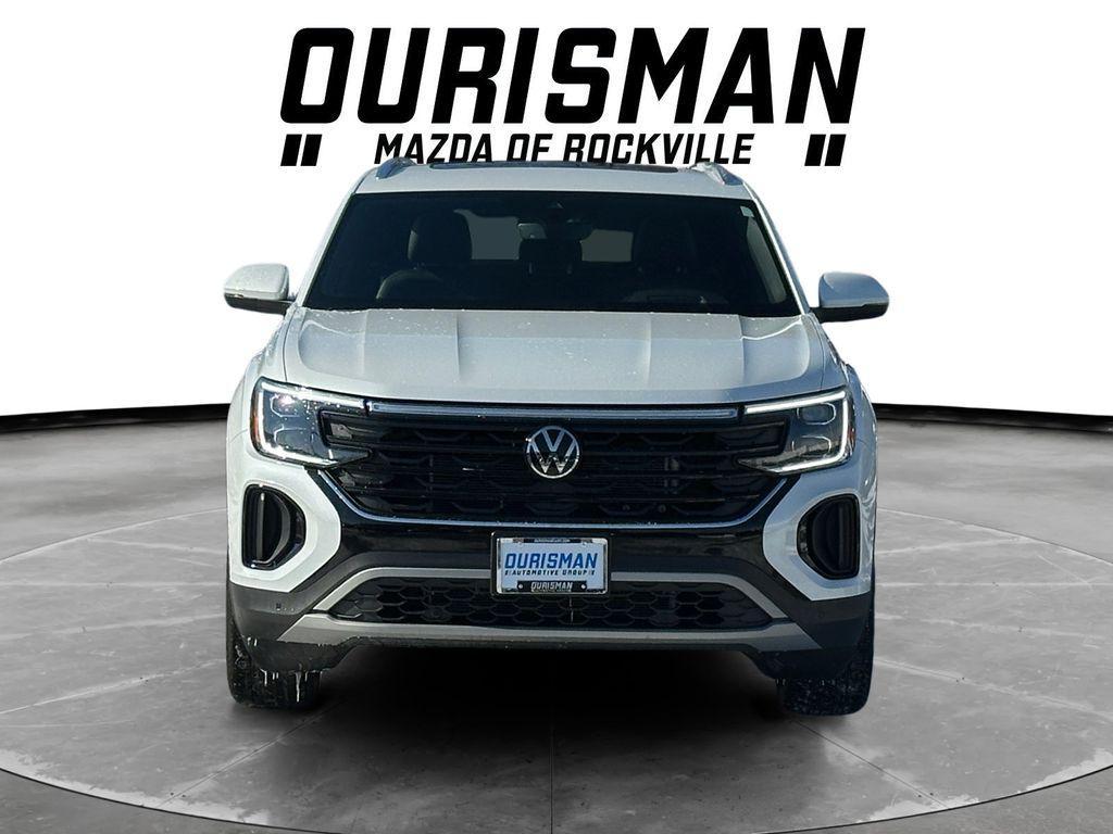 used 2025 Volkswagen Atlas Cross Sport car, priced at $38,000