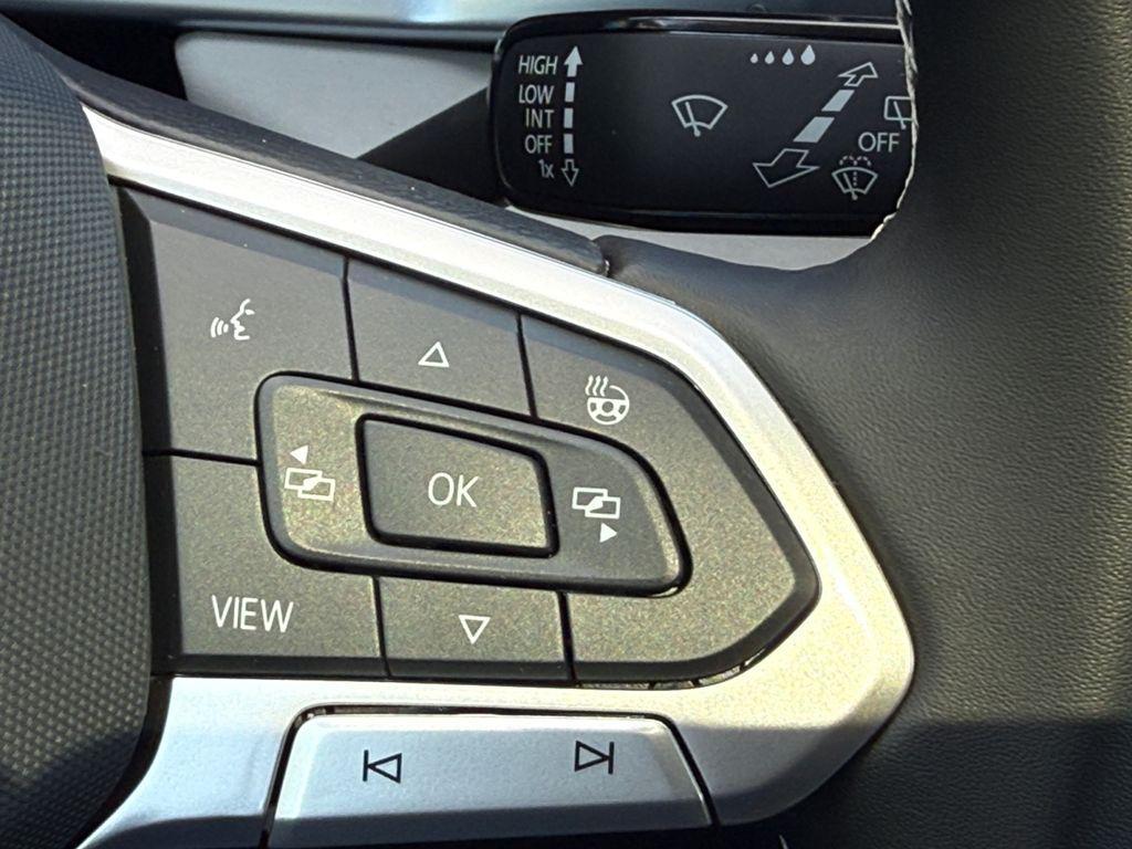 new 2026 Volkswagen Taos car, priced at $31,136