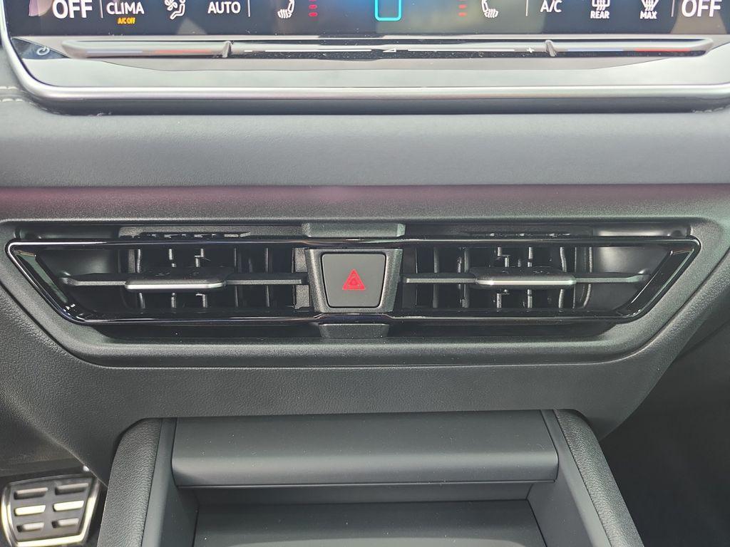 new 2025 Volkswagen Tiguan car, priced at $33,167