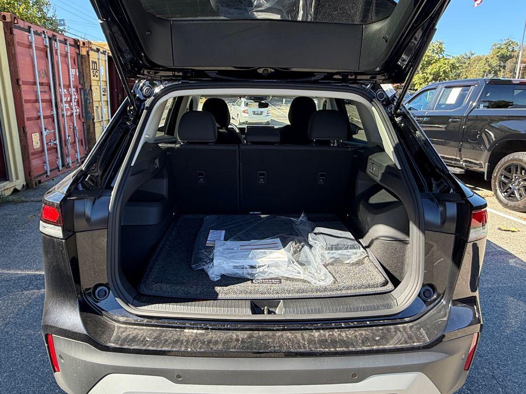 new 2026 Volkswagen Tiguan car, priced at $31,990