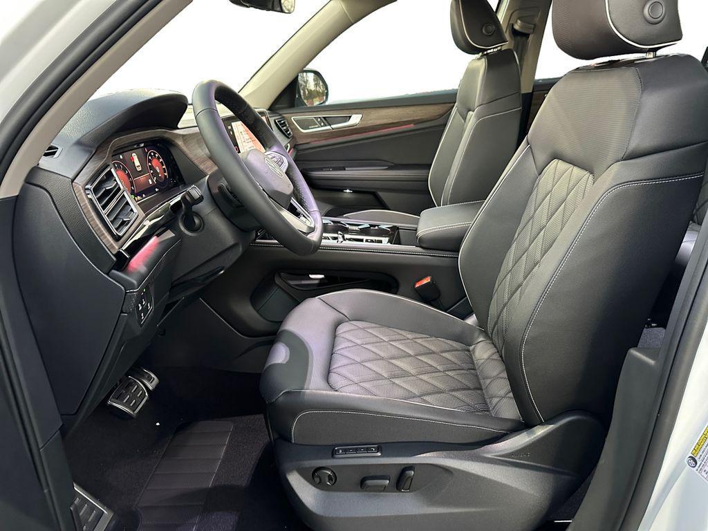 new 2026 Volkswagen Atlas car, priced at $52,433