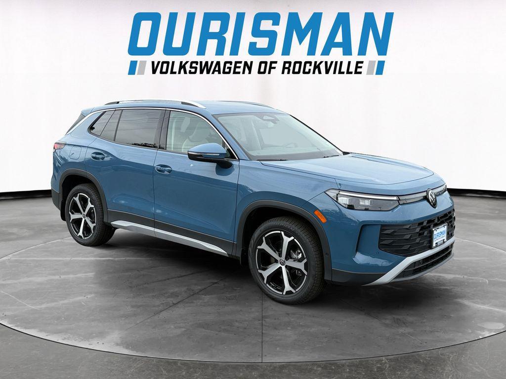new 2025 Volkswagen Tiguan car, priced at $31,711