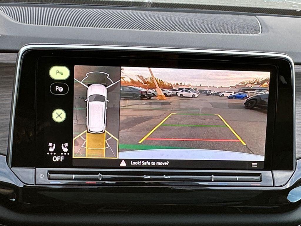 new 2026 Volkswagen Atlas car, priced at $57,453