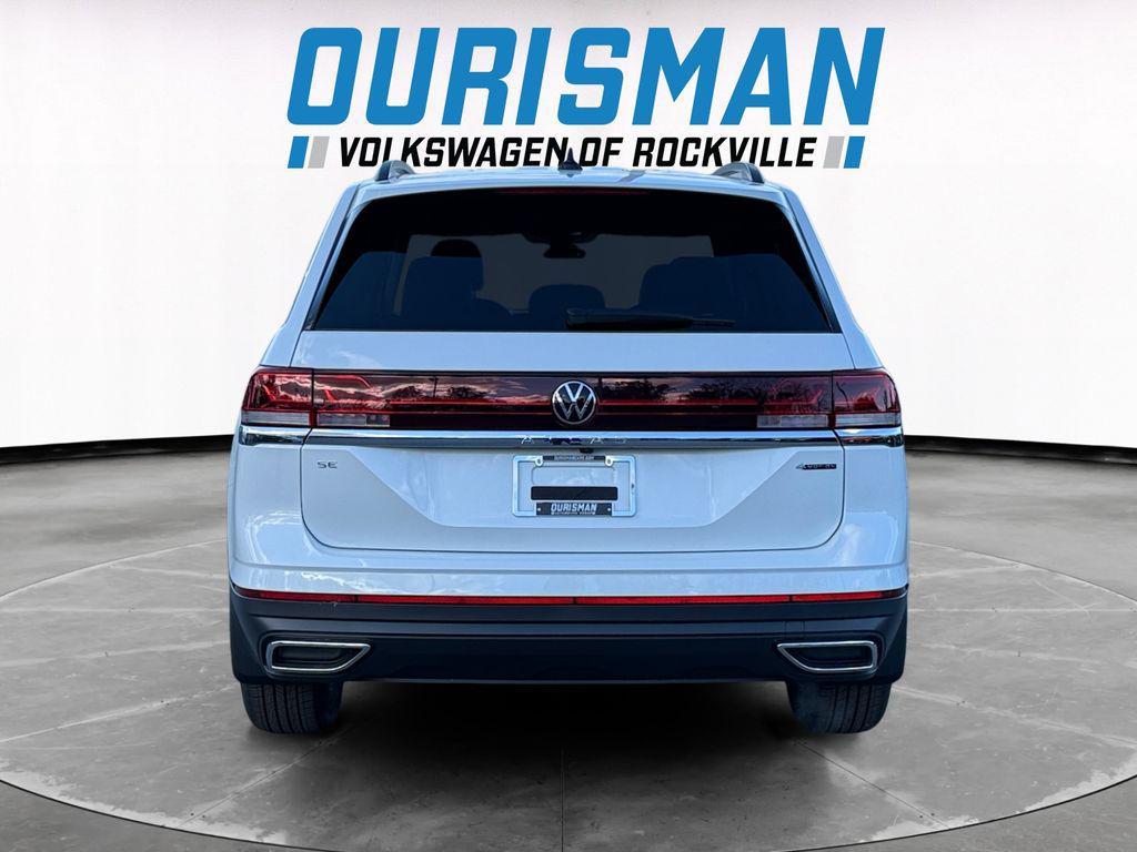 new 2026 Volkswagen Atlas car, priced at $39,365