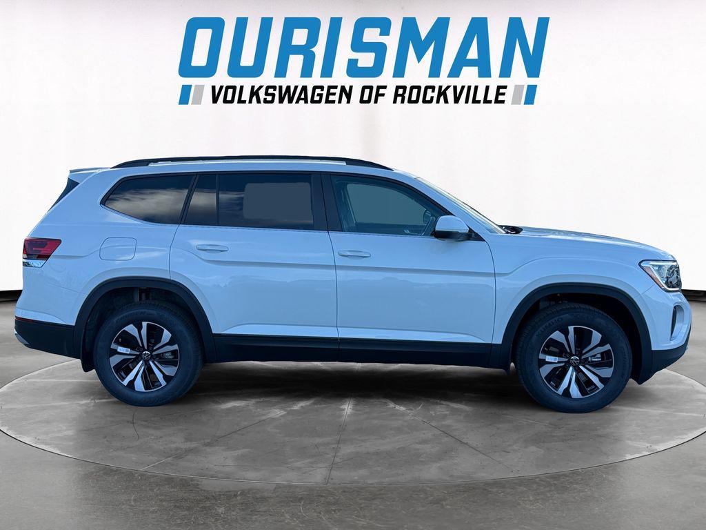 new 2026 Volkswagen Atlas car, priced at $39,365