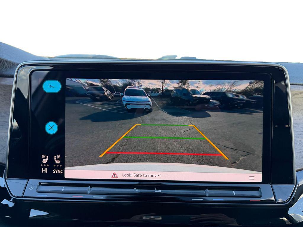 new 2026 Volkswagen Atlas car, priced at $39,365