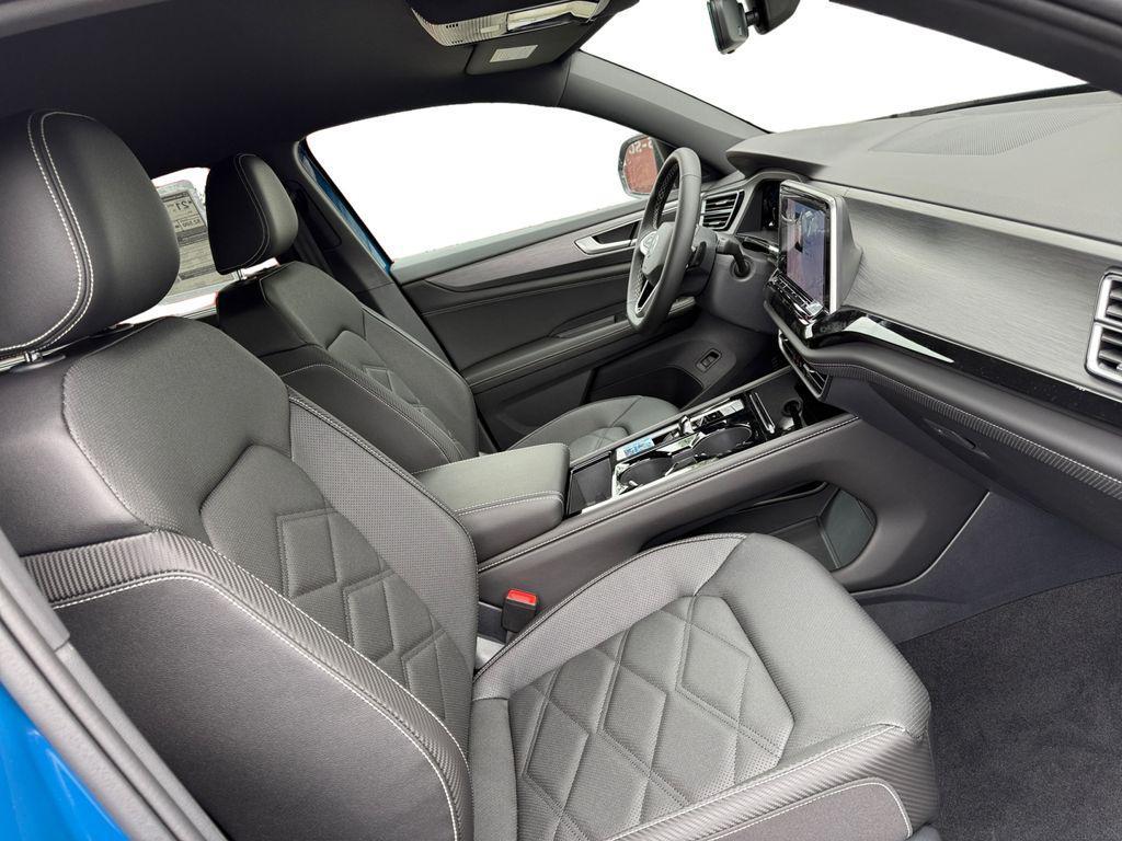 new 2025 Volkswagen Atlas Cross Sport car, priced at $36,942