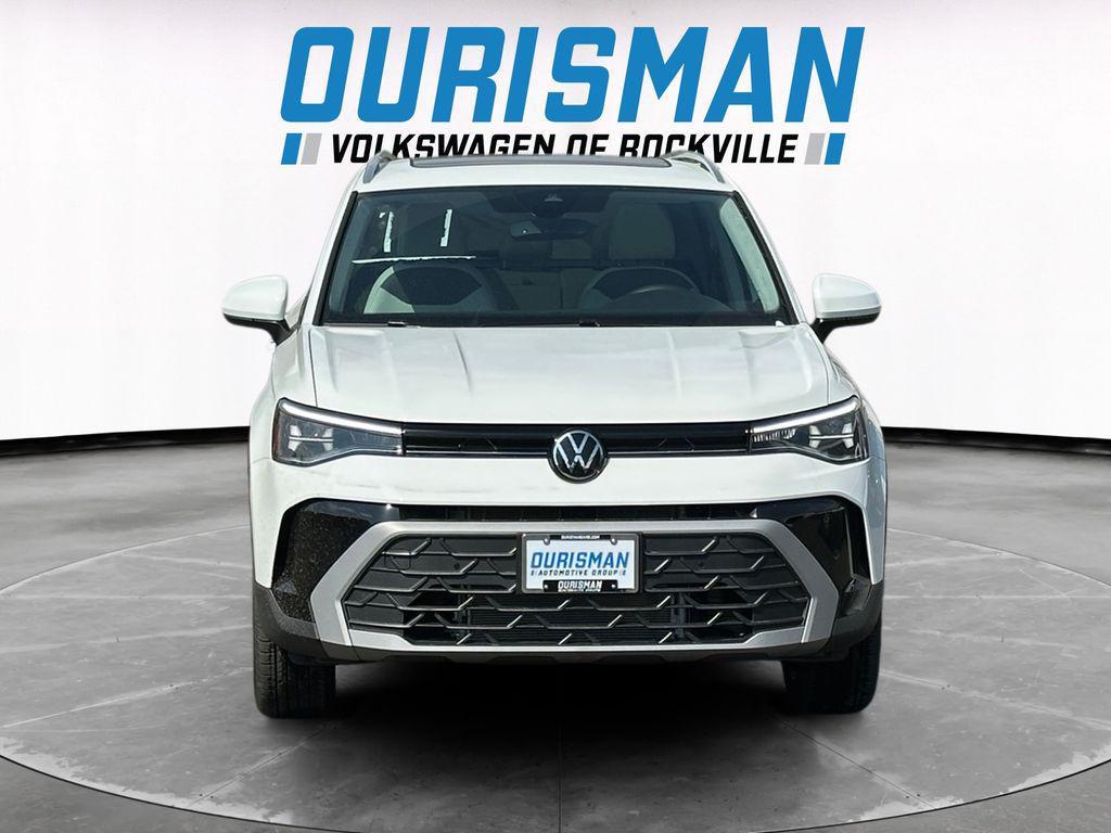 new 2026 Volkswagen Taos car