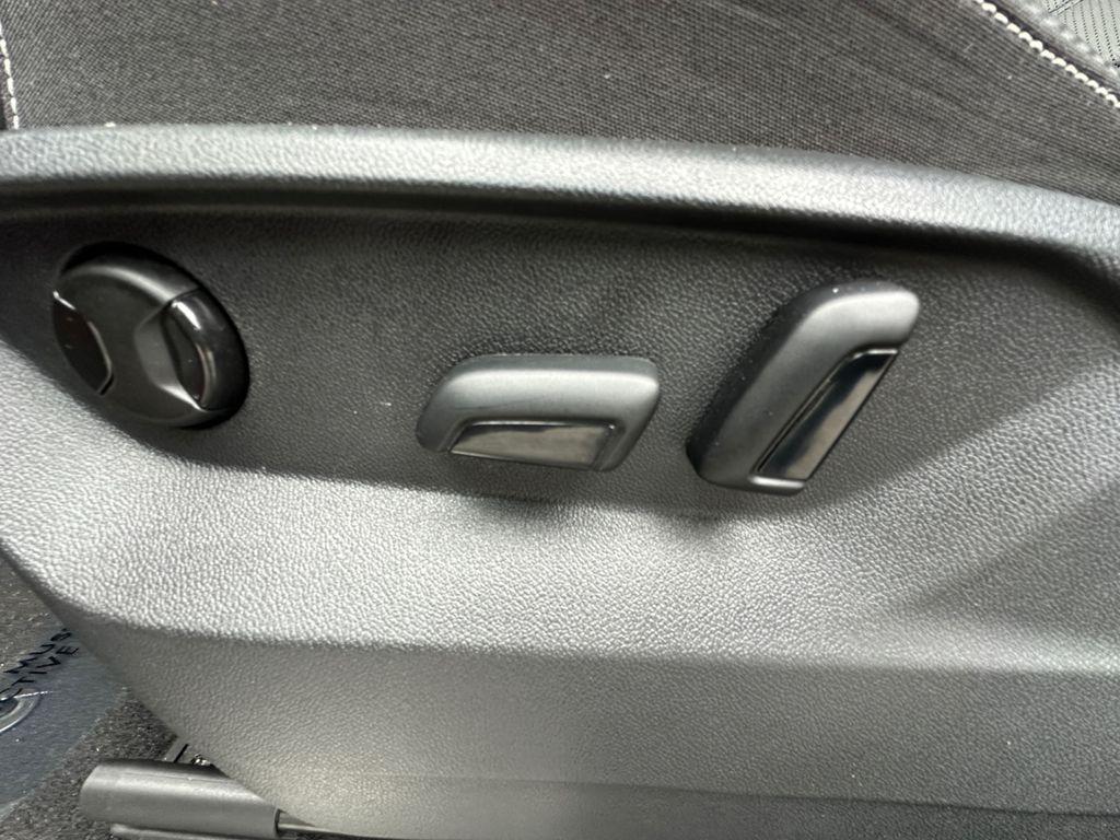 used 2025 Volkswagen Atlas Cross Sport car, priced at $31,500