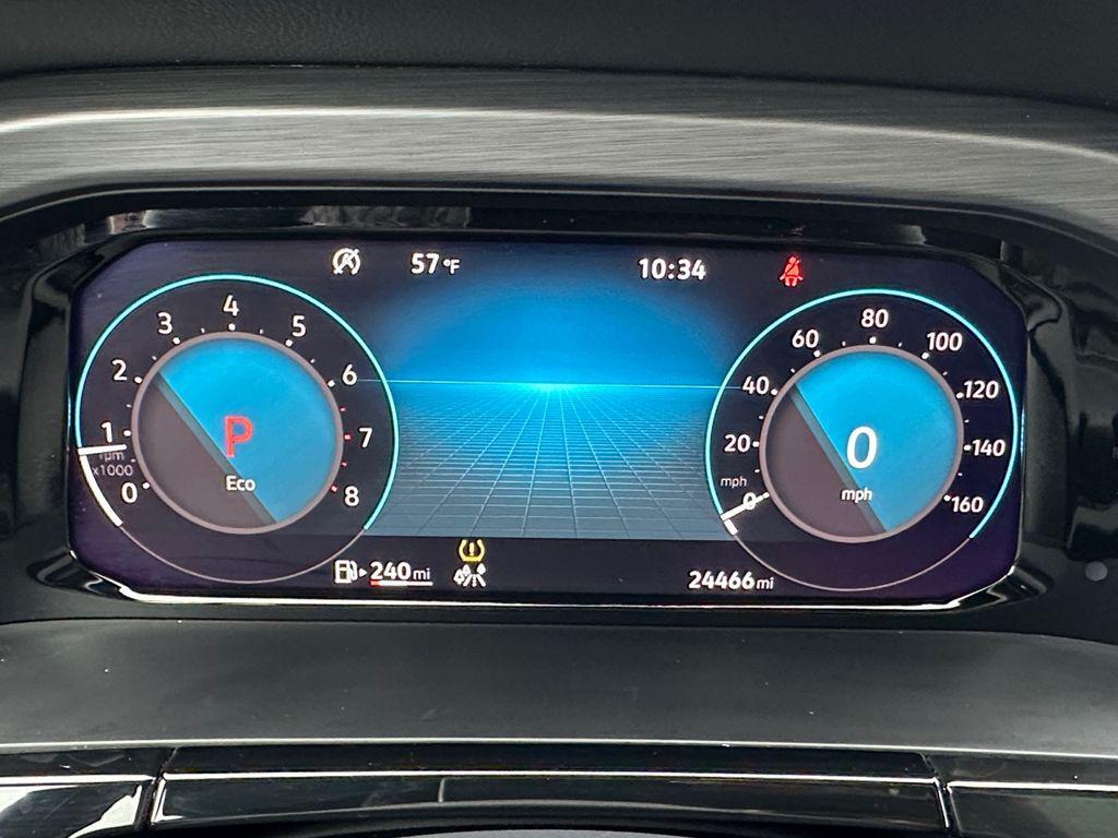 used 2025 Volkswagen Atlas Cross Sport car, priced at $31,500