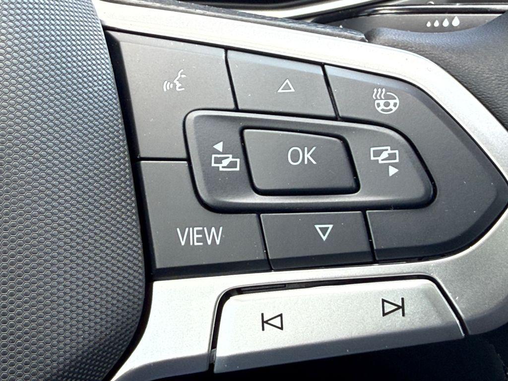 new 2026 Volkswagen Taos car