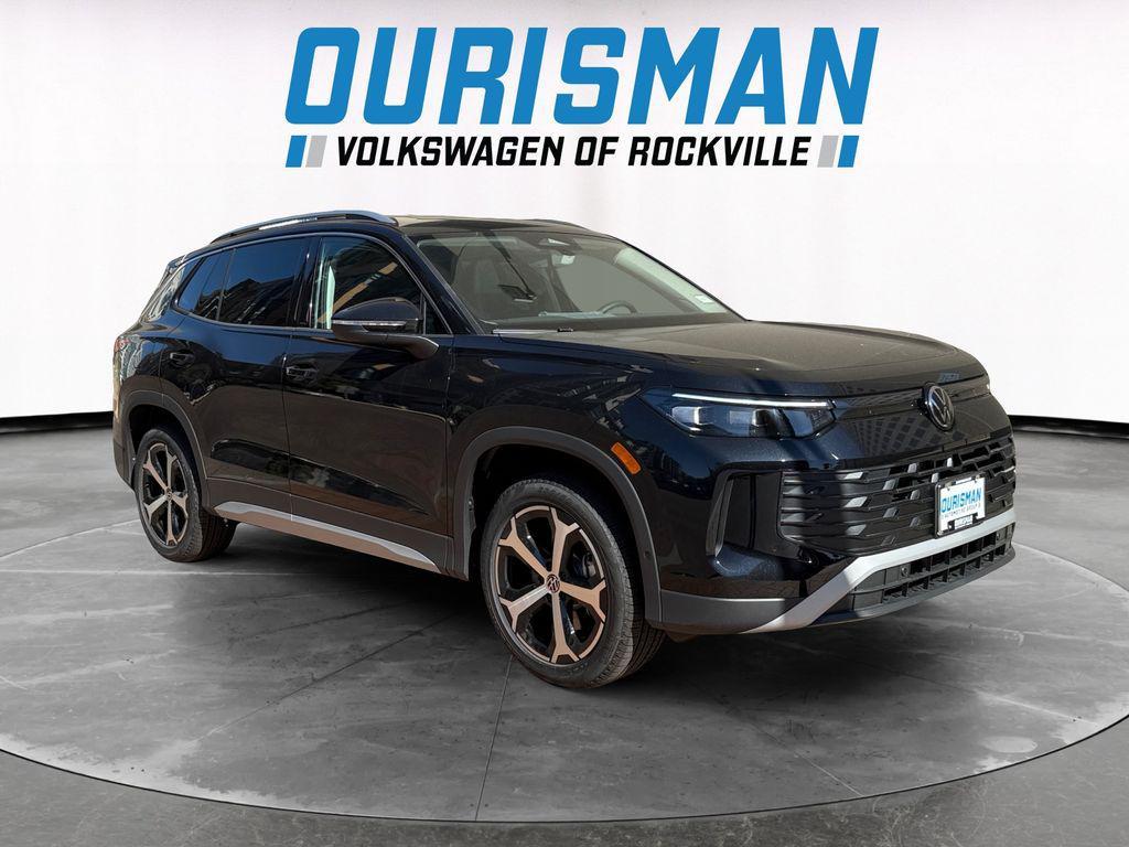 new 2025 Volkswagen Tiguan car, priced at $32,140