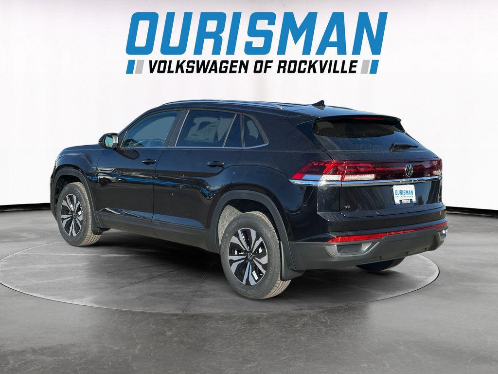 new 2026 Volkswagen Atlas Cross Sport car, priced at $39,876