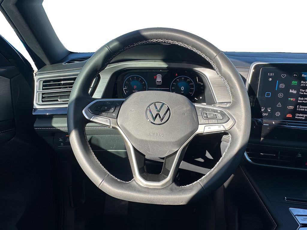 new 2026 Volkswagen Atlas Cross Sport car, priced at $39,876