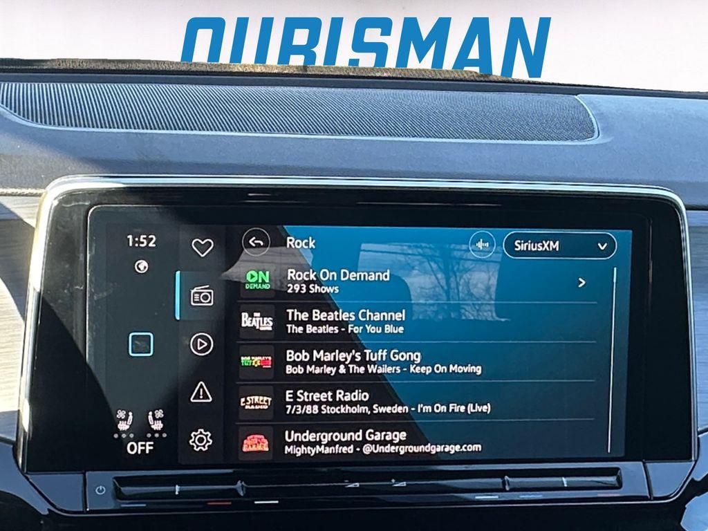 new 2026 Volkswagen Atlas Cross Sport car, priced at $39,876