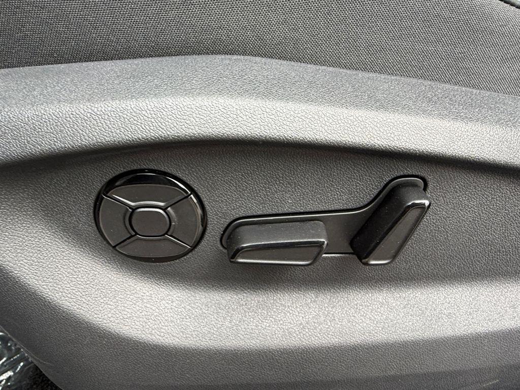 new 2026 Volkswagen Tiguan car