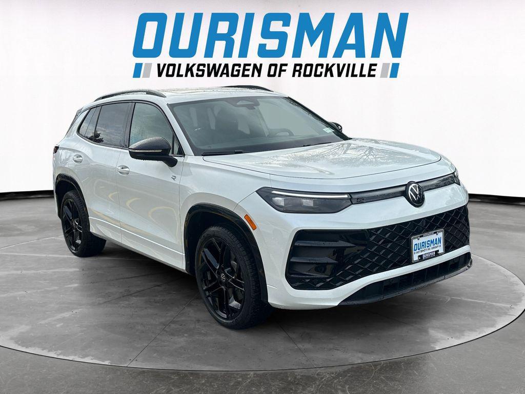 new 2025 Volkswagen Tiguan car, priced at $32,410