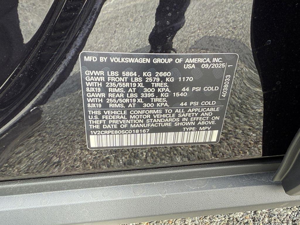 new 2025 Volkswagen ID.4 car, priced at $34,135