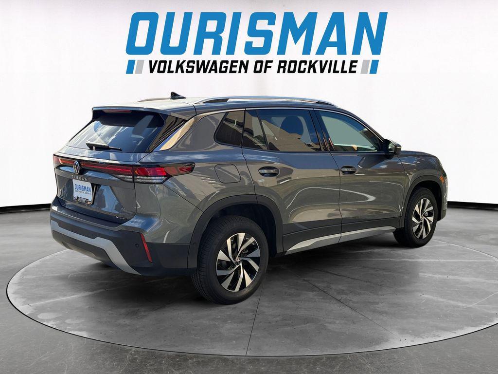 new 2025 Volkswagen Tiguan car, priced at $29,716