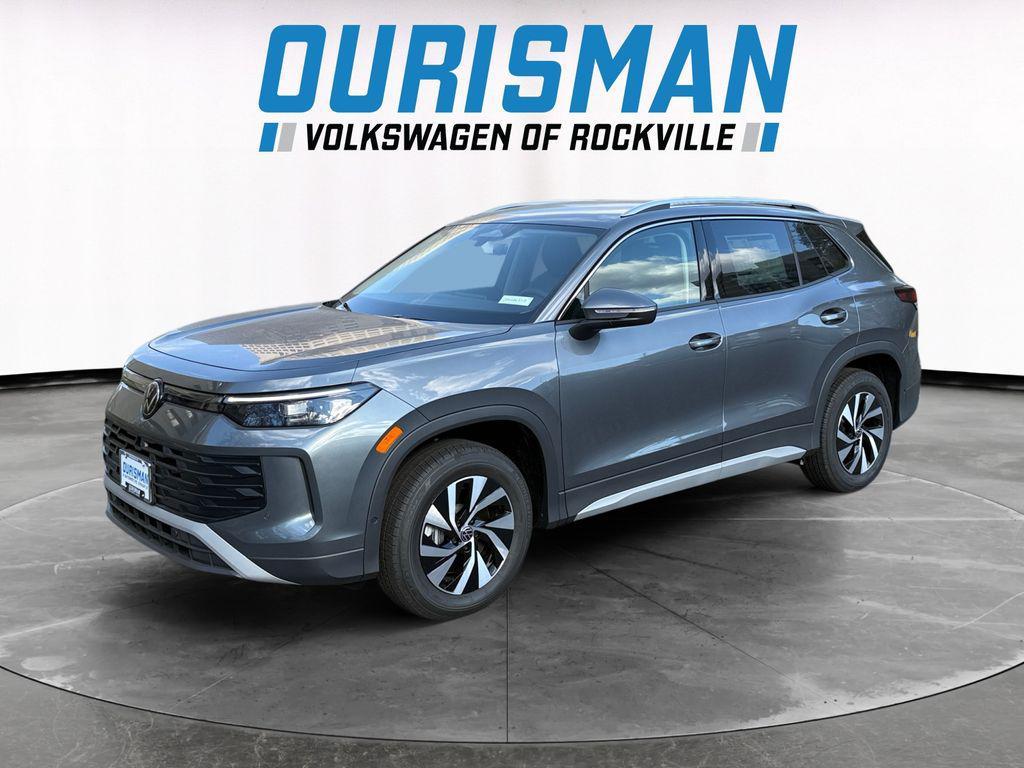 new 2025 Volkswagen Tiguan car, priced at $29,716