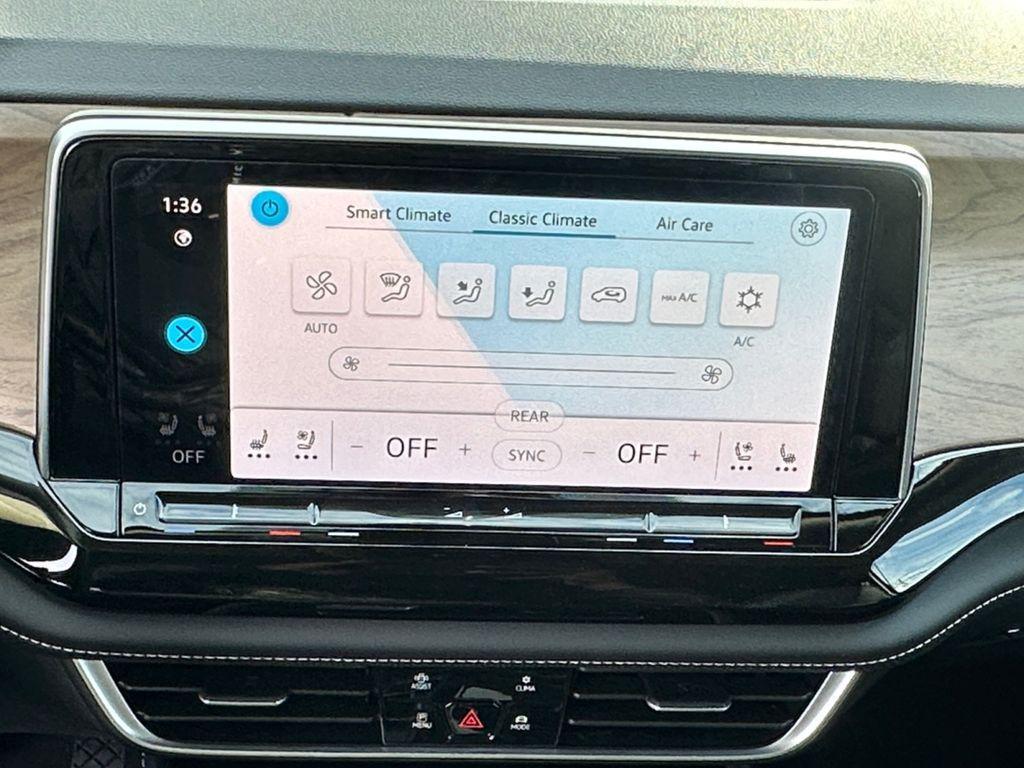 new 2026 Volkswagen Atlas car, priced at $43,665