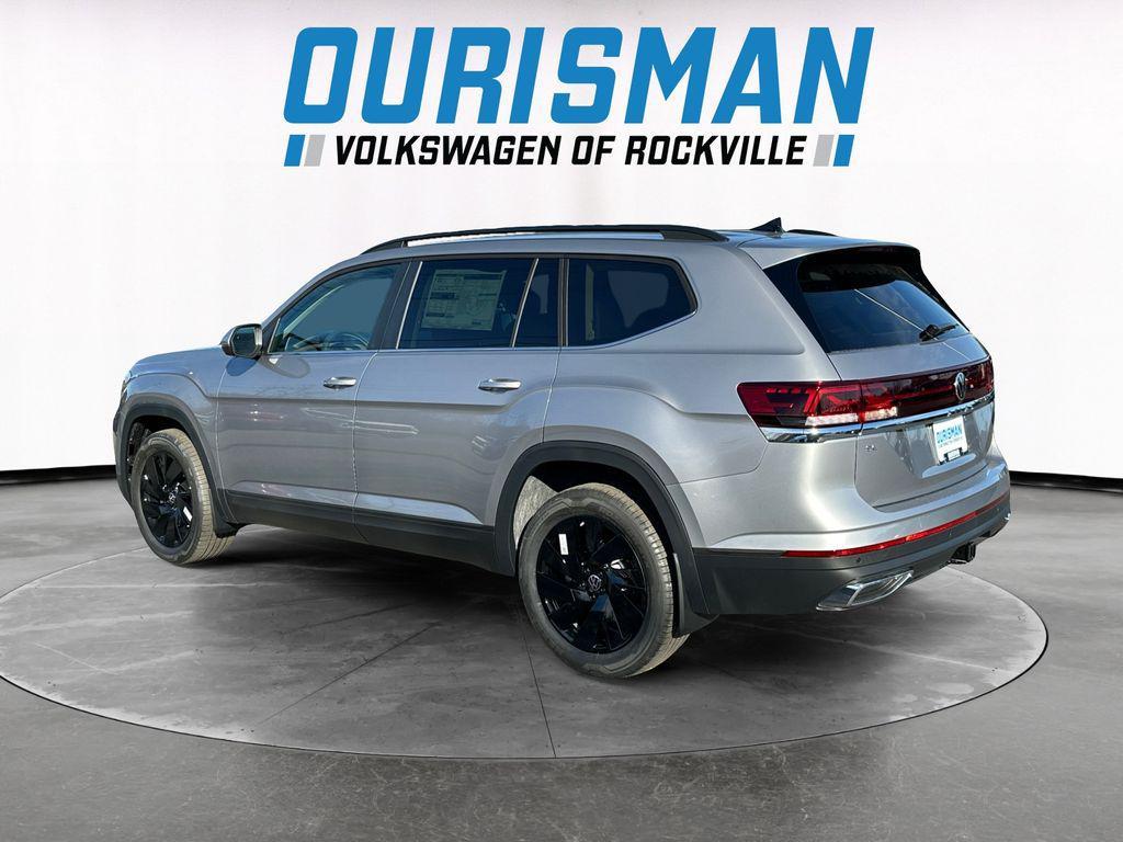 new 2026 Volkswagen Atlas car, priced at $43,579