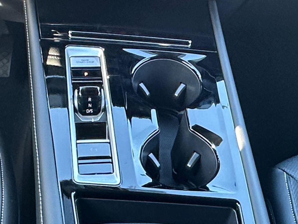 new 2026 Volkswagen Atlas car, priced at $43,579