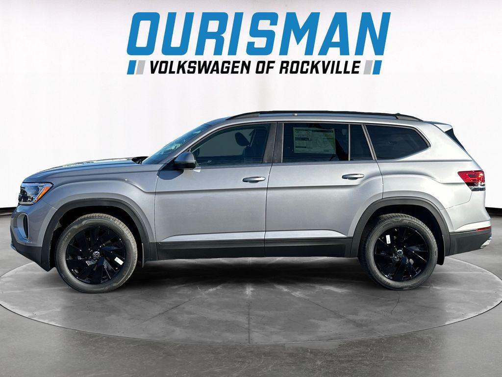 new 2026 Volkswagen Atlas car, priced at $43,579