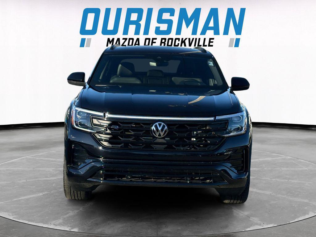 used 2025 Volkswagen Atlas Cross Sport car, priced at $40,500