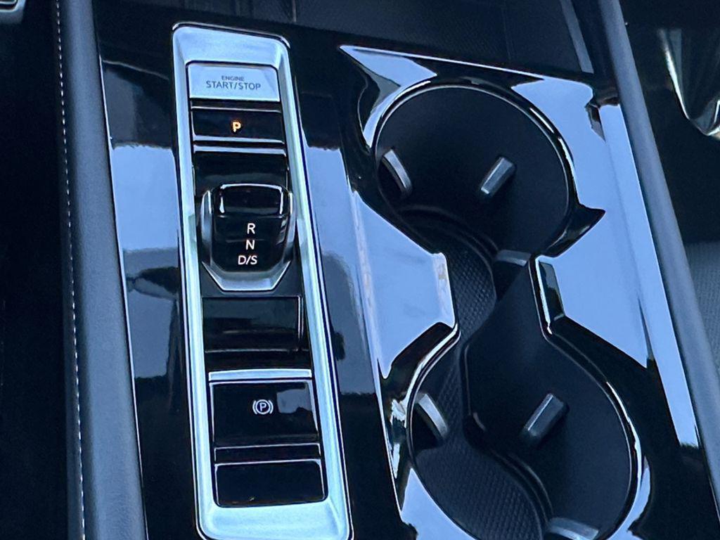 used 2025 Volkswagen Atlas Cross Sport car, priced at $40,500