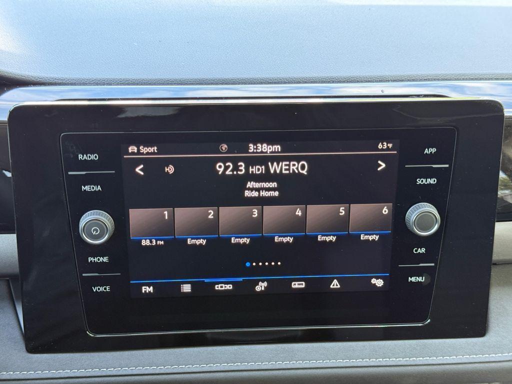 new 2026 Volkswagen Taos car