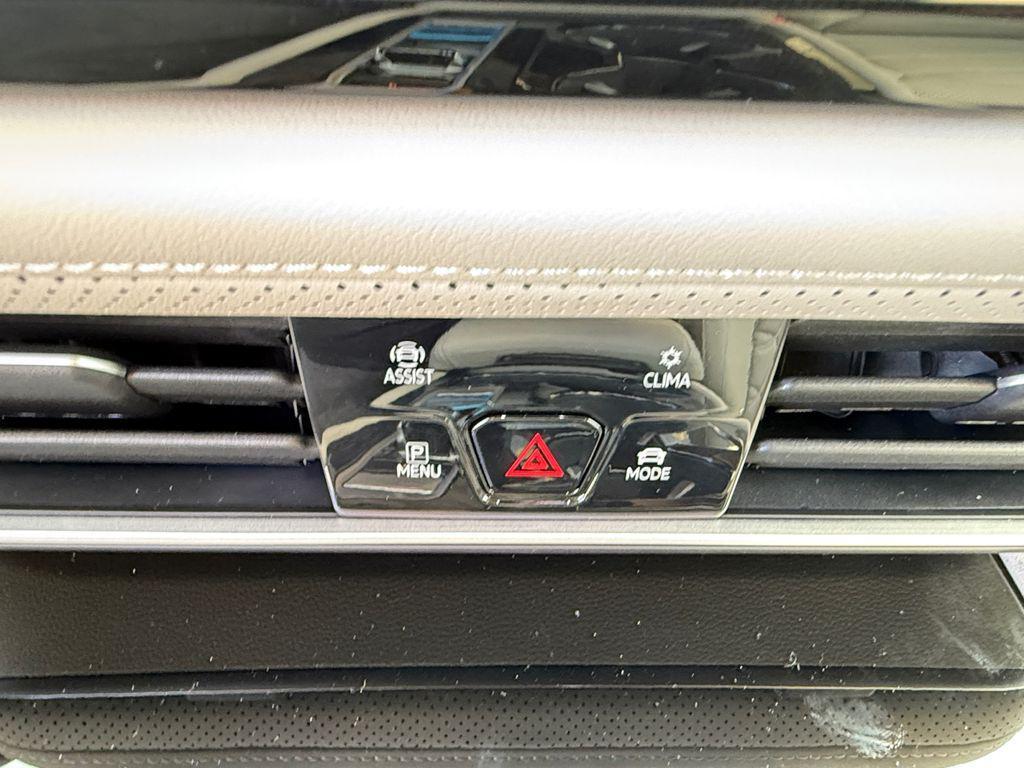 new 2026 Volkswagen Atlas car, priced at $44,697