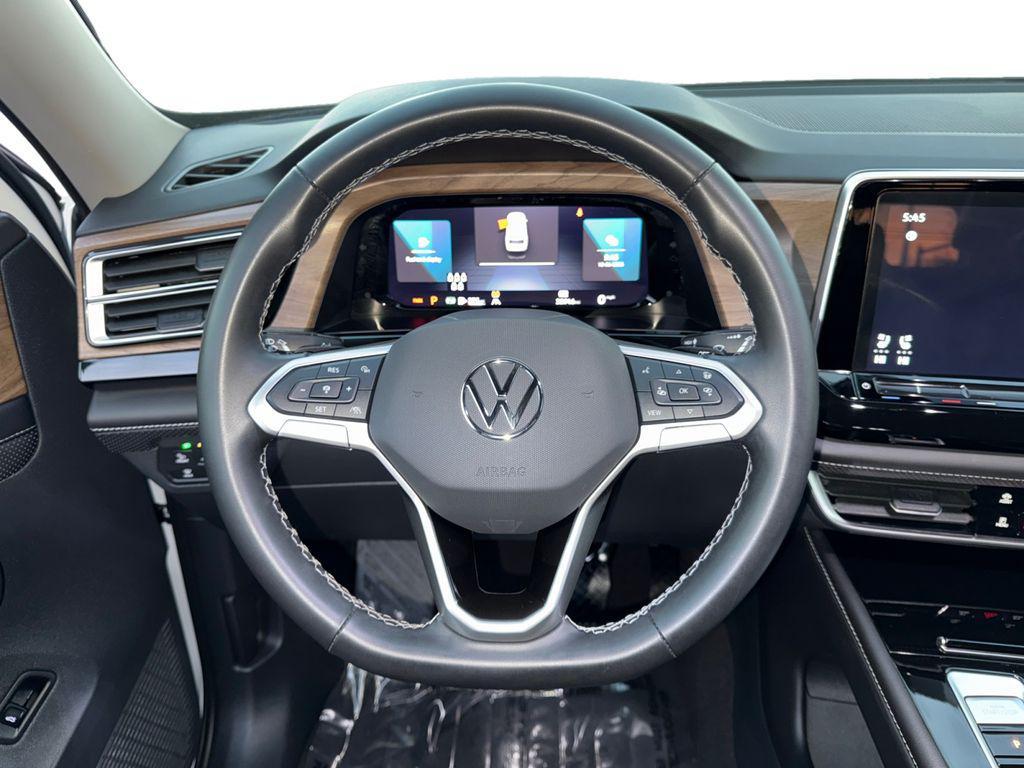 used 2025 Volkswagen Atlas car, priced at $31,000