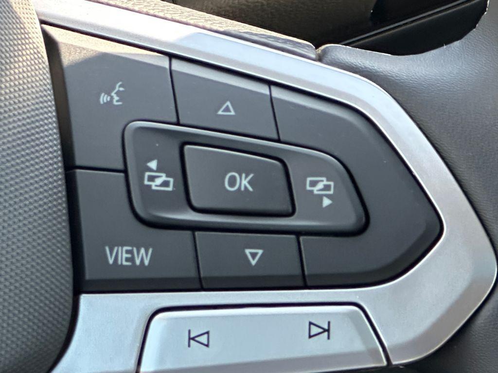 new 2026 Volkswagen Tiguan car, priced at $35,443